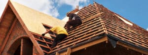 How much does it cost to replace a roof in Toronto